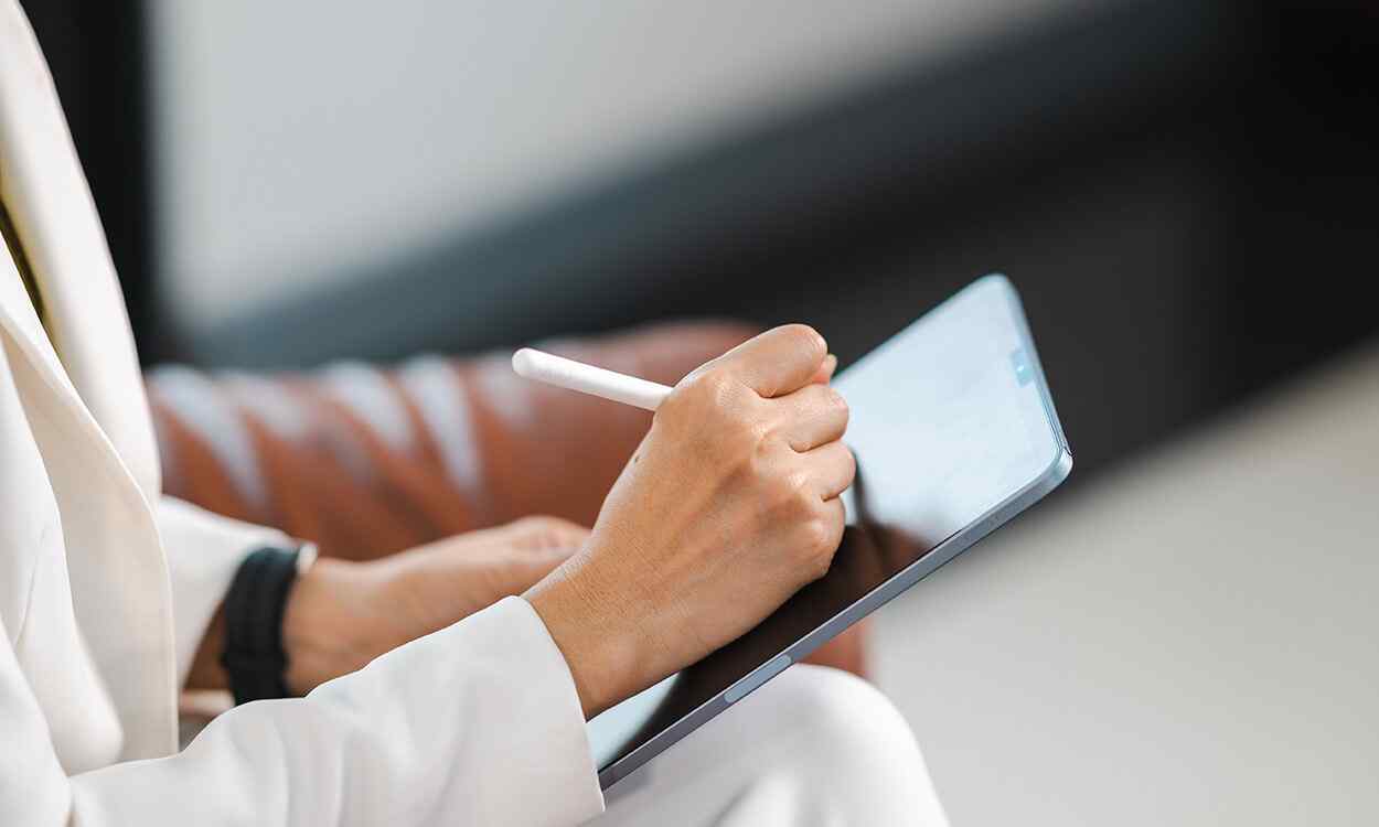https://solutionsbhsandconsultation.com/wp-content/uploads/2021/12/inner_services_01.jpg